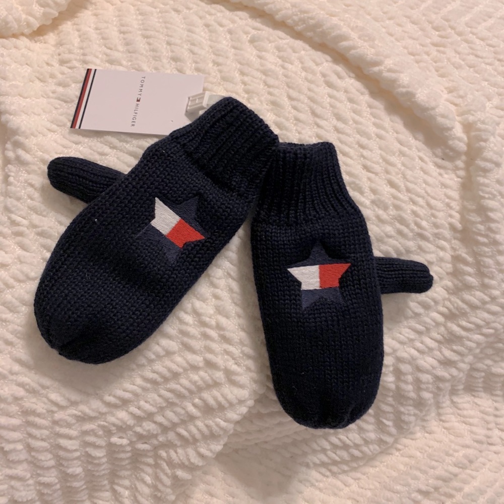 $4.99 ship🆕 Tommy Hilfiger ❤️Star Logo Mittens 💙
